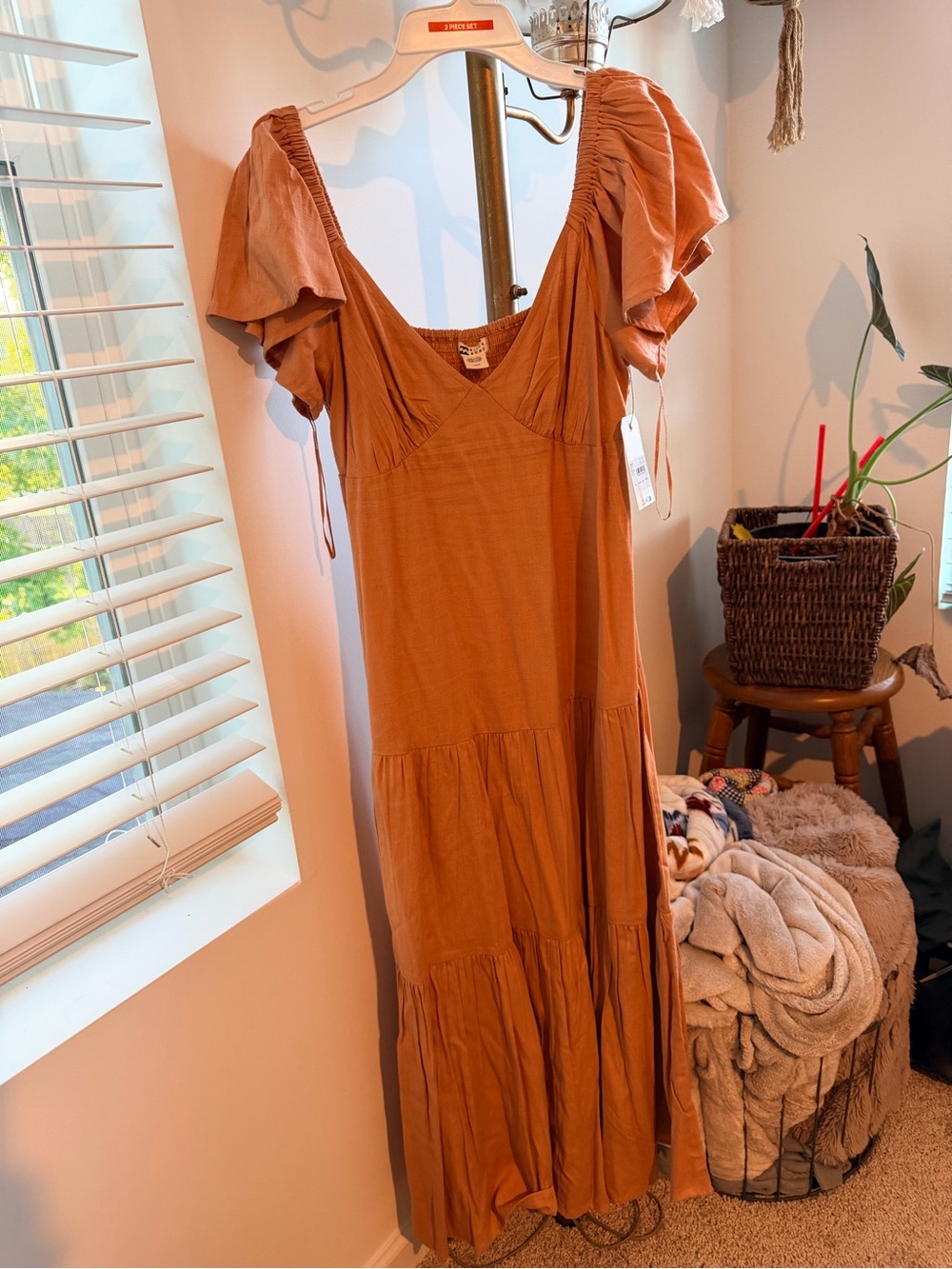Rust Tiered V-Neck Flowy Sleeve Maxi Dress